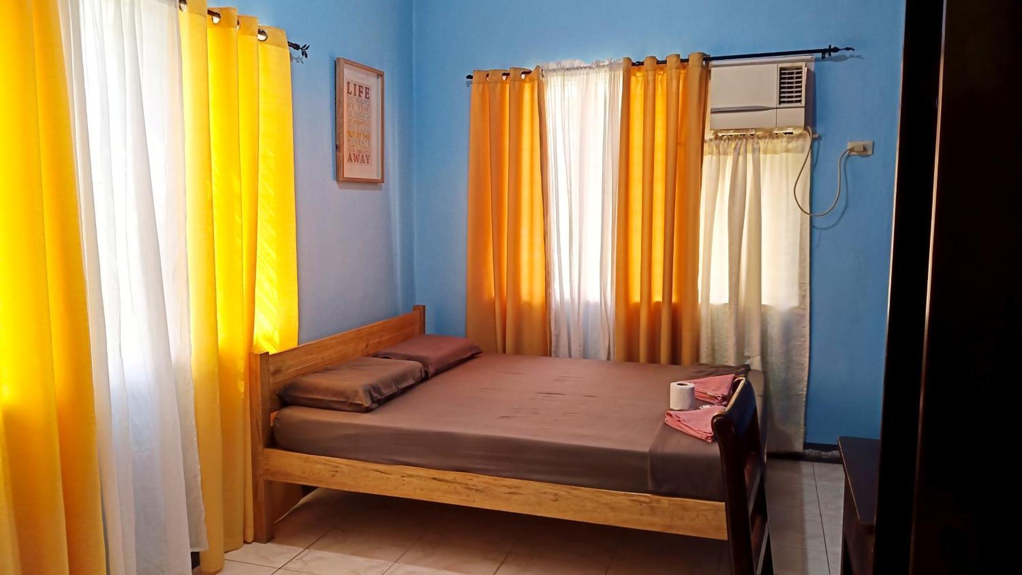 James Homestay Сікіхор Номер фото